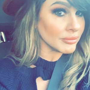 Meet your Posher, Stacy